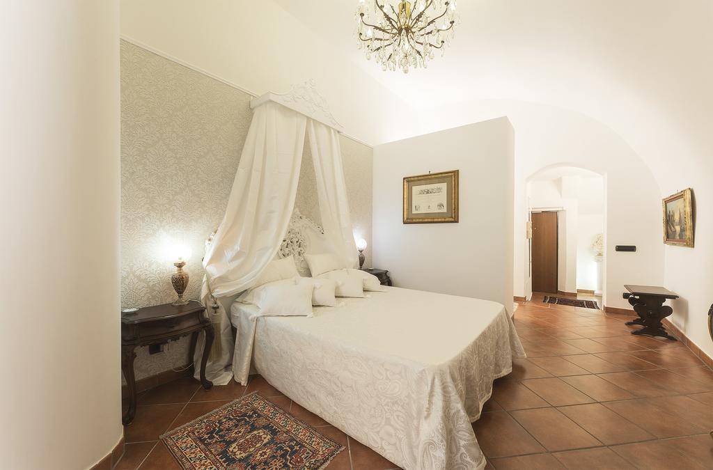 Palazzo Castelleschi Villa ตาร์กวิเนีย ภายนอก รูปภาพ